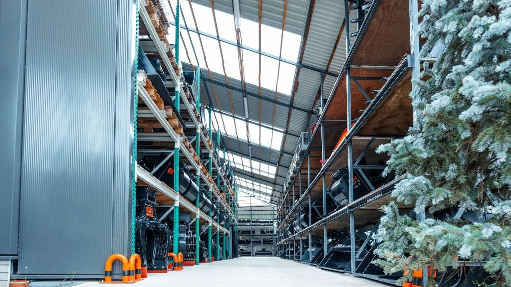 Tieflöffel für OilQuick OQ65 950 mm 95 cm gebr - Excavator bucket: picture 3 Tieflöffel für OilQuick OQ65 950 mm 95 cm gebr - Excavator bucket: picture 3