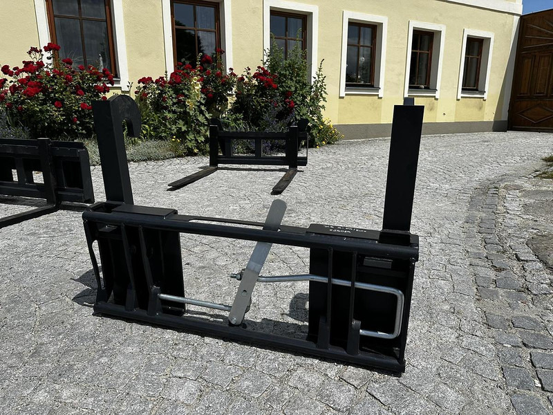 Big Adapter JCB Q-Fit passend zu Euro Aufnahme - Attachment: picture 1 Big Adapter JCB Q-Fit passend zu Euro Aufnahme - Attachment: picture 1