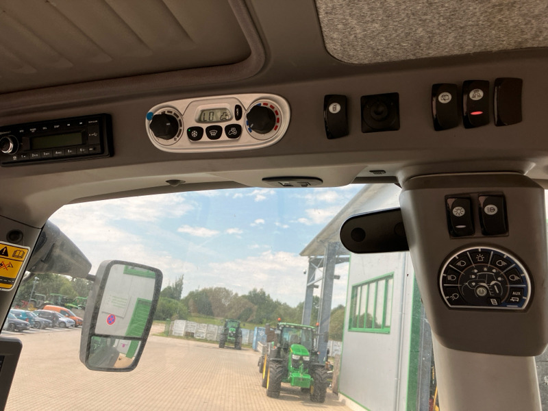 Deutz-Fahr Agrotron 7250 TTV Warrior - Farm tractor: picture 3 Deutz-Fahr Agrotron 7250 TTV Warrior - Farm tractor: picture 3