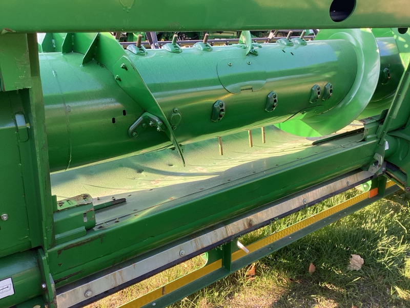 John Deere T660i mit 630X Schneidwerk - Combine harvester: picture 5 John Deere T660i mit 630X Schneidwerk - Combine harvester: picture 5