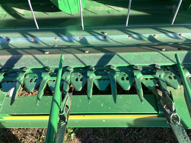 John Deere T660i mit 630X Schneidwerk - Combine harvester: picture 2 John Deere T660i mit 630X Schneidwerk - Combine harvester: picture 2