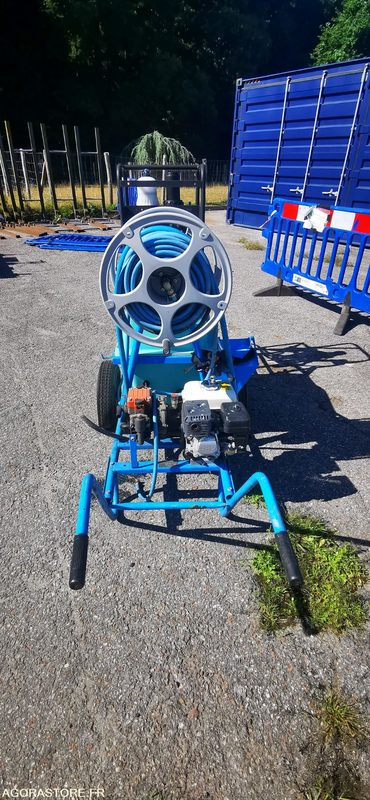 PULVERISATEUR BROUETTE PRO 100 L - Agricultural machinery: picture 1 PULVERISATEUR BROUETTE PRO 100 L - Agricultural machinery: picture 1