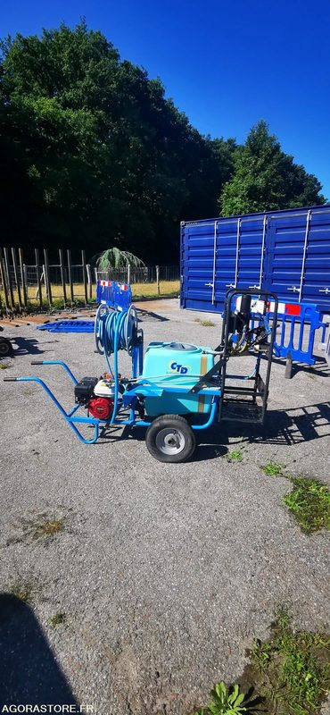 PULVERISATEUR BROUETTE PRO 100 L - Agricultural machinery: picture 2 PULVERISATEUR BROUETTE PRO 100 L - Agricultural machinery: picture 2