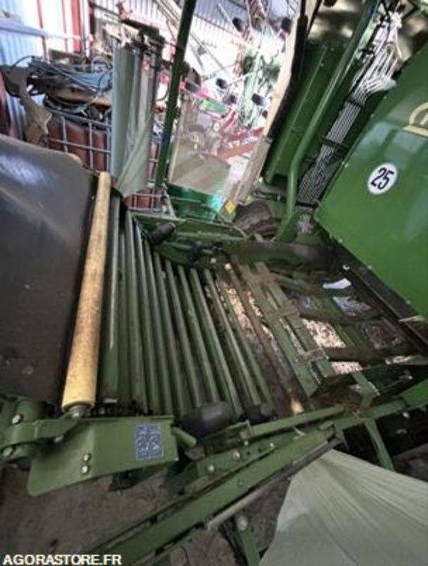 Presse enrubanneuse KRONE CF 155 XC - Agricultural machinery: picture 4 Presse enrubanneuse KRONE CF 155 XC - Agricultural machinery: picture 4