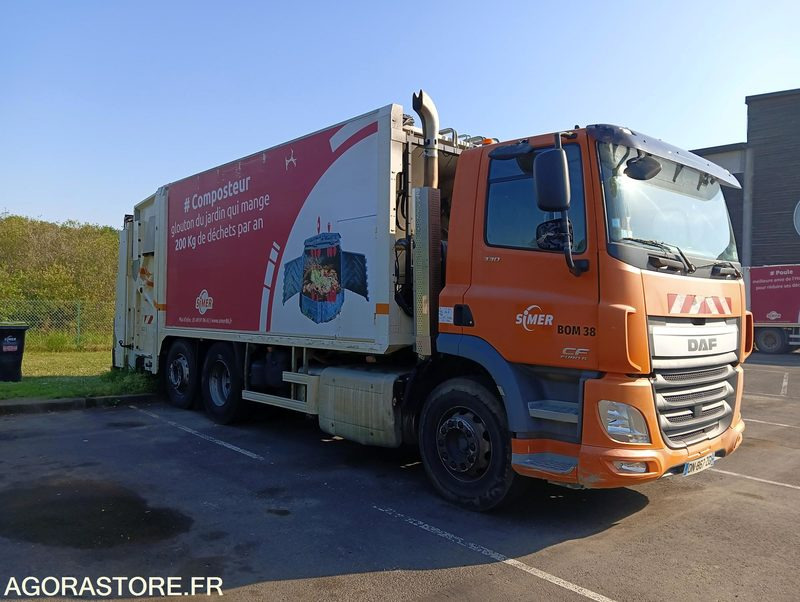 BENNE A ORDURES MENAGERES DAF - 2015 - 362 235 km - Garbage truck: picture 4 BENNE A ORDURES MENAGERES DAF - 2015 - 362 235 km - Garbage truck: picture 4