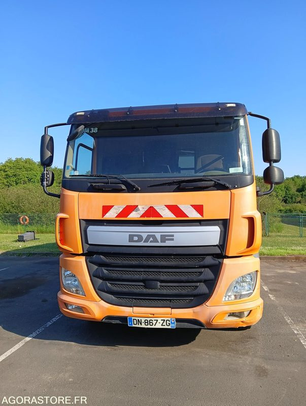 BENNE A ORDURES MENAGERES DAF - 2015 - 362 235 km - Garbage truck: picture 2 BENNE A ORDURES MENAGERES DAF - 2015 - 362 235 km - Garbage truck: picture 2