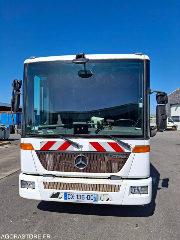 BOM Mercedes Econic 243135 kms 2013 - Garbage truck: picture 1 BOM Mercedes Econic 243135 kms 2013 - Garbage truck: picture 1