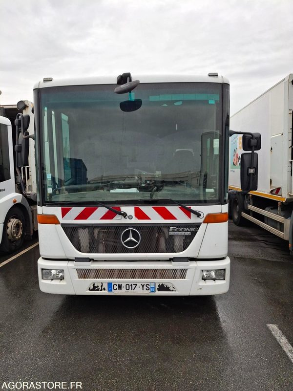 BOM Mercedes Econic 256043 kms 2013 - Garbage truck: picture 2 BOM Mercedes Econic 256043 kms 2013 - Garbage truck: picture 2