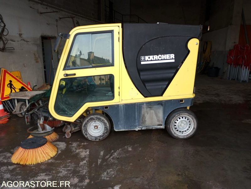 Balayeuse Karcher - Road sweeper: picture 1 Balayeuse Karcher - Road sweeper: picture 1