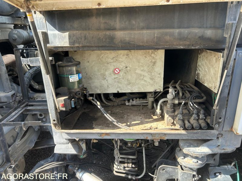 Balayeuse Mercedes sk500 - Road sweeper: picture 5 Balayeuse Mercedes sk500 - Road sweeper: picture 5