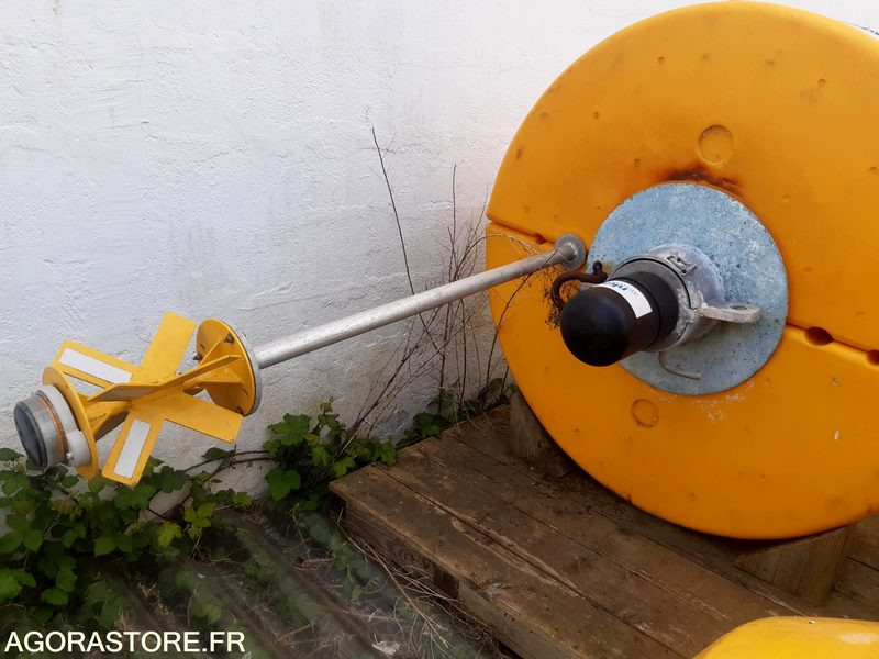 Bouée jaune 600L - Tool/ Equipment: picture 1 Bouée jaune 600L - Tool/ Equipment: picture 1