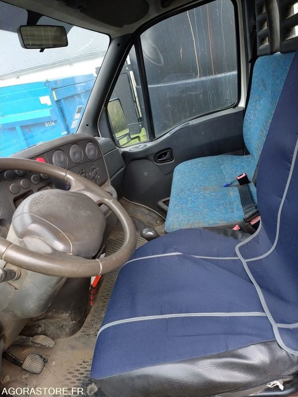CAMION BENNE IVECO - EY413YY - 142000km - Tipper van: picture 5 CAMION BENNE IVECO - EY413YY - 142000km - Tipper van: picture 5