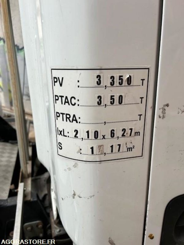 CAMION NACELLE NISSAN IMER P 23 AS 11 2013 20 000 KM - Truck mounted aerial platform: picture 4 CAMION NACELLE NISSAN IMER P 23 AS 11 2013 20 000 KM - Truck mounted aerial platform: picture 4