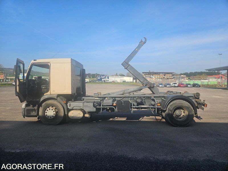 CAMION RENAULT 4X2 PREMIUM AMPLIROLL - Hook lift truck: picture 1 CAMION RENAULT 4X2 PREMIUM AMPLIROLL - Hook lift truck: picture 1