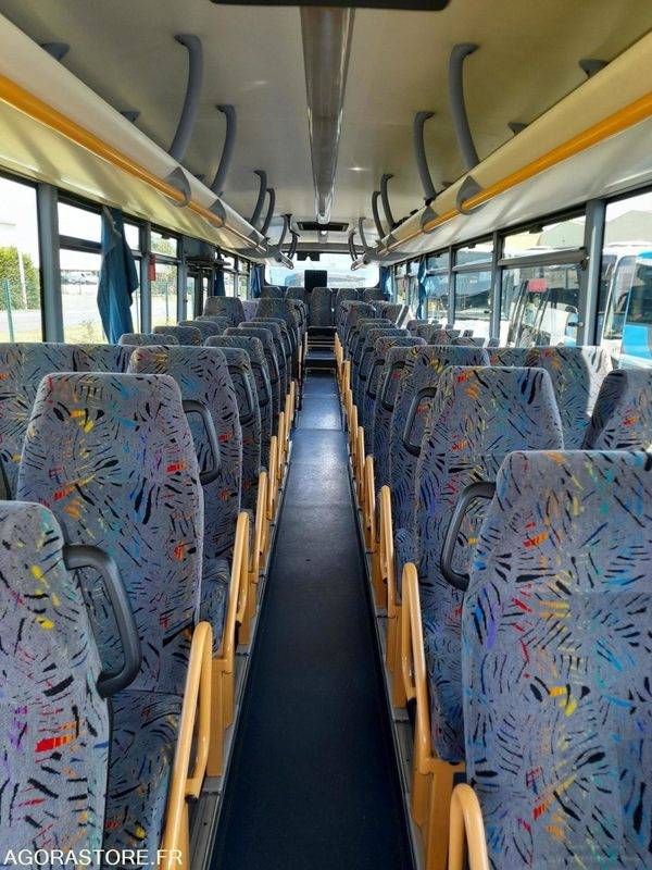 CAR-IRISBUS-RECREO-2009-542 644 KM-AD542DT- (11227) - School bus: picture 3 CAR-IRISBUS-RECREO-2009-542 644 KM-AD542DT- (11227) - School bus: picture 3
