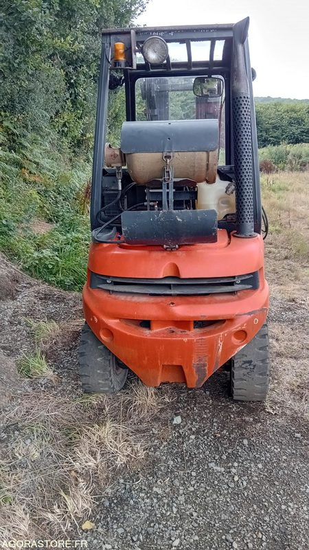CHARIOT FENWICK H20T GAZ 1997 - LPG forklift: picture 2 CHARIOT FENWICK H20T GAZ 1997 - LPG forklift: picture 2