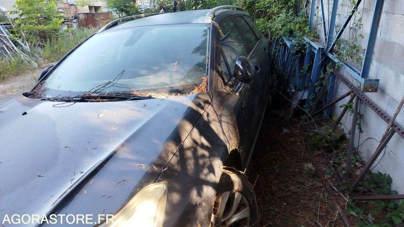 CITROEN C5 - FREIN A MAIN ÉLECTRIQUE HS - 2011 - Estate car: picture 5 CITROEN C5 - FREIN A MAIN ÉLECTRIQUE HS - 2011 - Estate car: picture 5