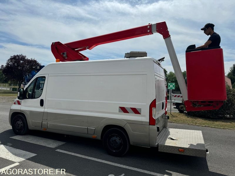 CITROEN JUMPER 3T5 NACELLE + POMPE HAUTE PRESSION EMBARQUEE - Panel van: picture 4 CITROEN JUMPER 3T5 NACELLE + POMPE HAUTE PRESSION EMBARQUEE - Panel van: picture 4