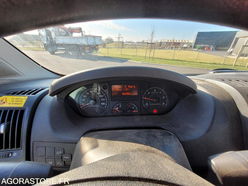 CITROEN JUMPER HDI 110 FAP BUSINESS - Panel van: picture 5 CITROEN JUMPER HDI 110 FAP BUSINESS - Panel van: picture 5