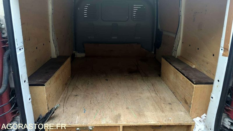 CITROËN JUMPY 138308kms - 2009 - Panel van: picture 5 CITROËN JUMPY 138308kms - 2009 - Panel van: picture 5