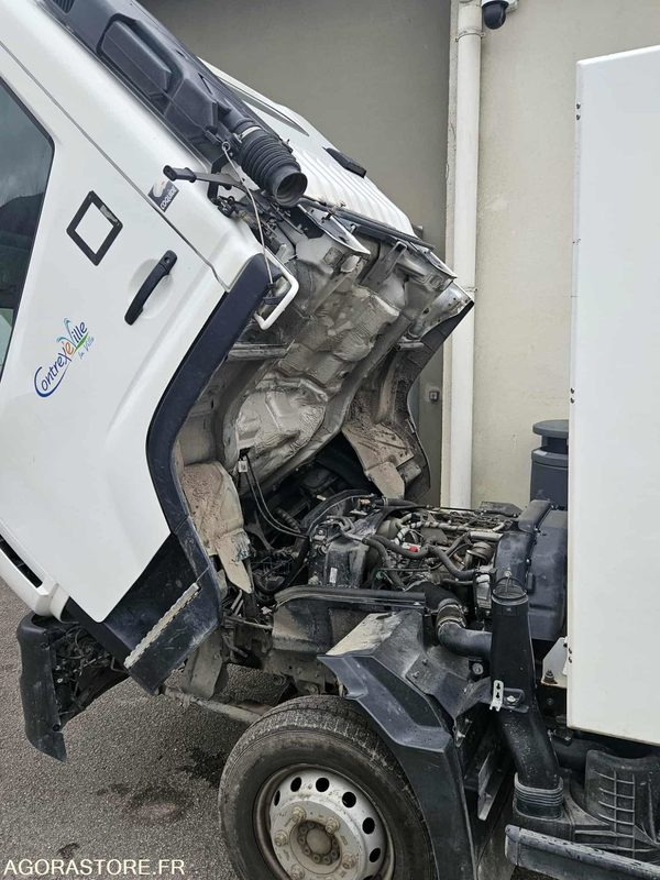 Camion Renault D 2014 180000kms - Tipper van: picture 5 Camion Renault D 2014 180000kms - Tipper van: picture 5