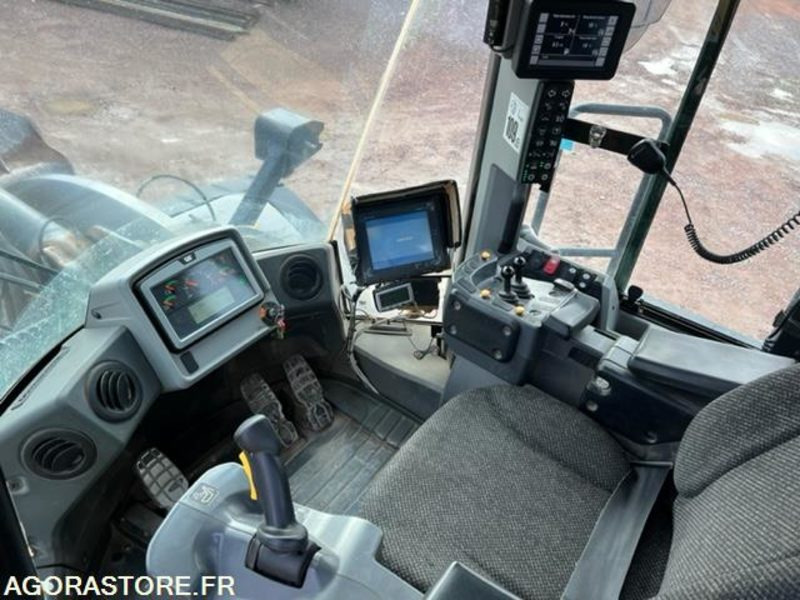 Chargeuse CATERPILLAR 982M de 2017 - 10 516 HEURES - Loader: picture 5 Chargeuse CATERPILLAR 982M de 2017 - 10 516 HEURES - Loader: picture 5