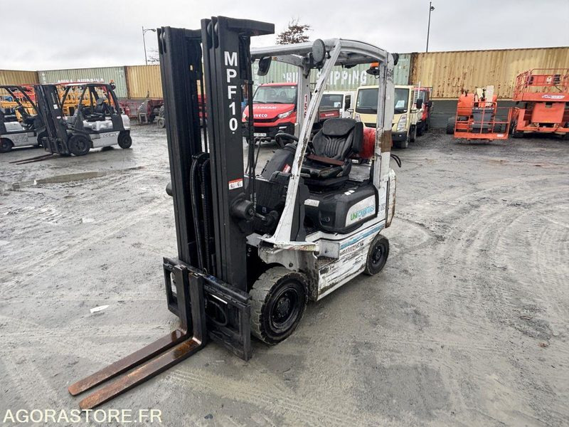 Chariot élévateur NISSAN GAZ 1.5T type P1D1A15LQ - LPG forklift: picture 1 Chariot élévateur NISSAN GAZ 1.5T type P1D1A15LQ - LPG forklift: picture 1