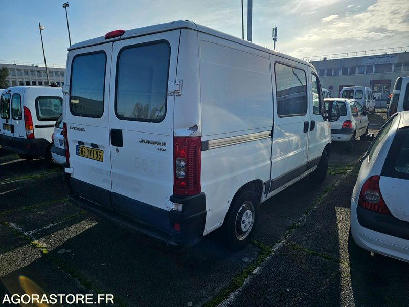 Citroën Jumper - 2004 - 30612KM - 302DVT95 - 5675 - Panel van: picture 3 Citroën Jumper - 2004 - 30612KM - 302DVT95 - 5675 - Panel van: picture 3