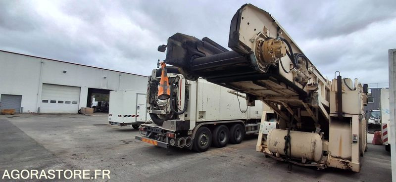 ALIMENTATEUR FRANEX F392 - 1995 (MA320) - Construction machinery: picture 1 ALIMENTATEUR FRANEX F392 - 1995 (MA320) - Construction machinery: picture 1