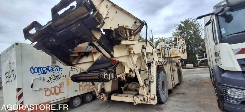 ALIMENTATEUR FRANEX F392 - 1995 (MA320) - Construction machinery: picture 4 ALIMENTATEUR FRANEX F392 - 1995 (MA320) - Construction machinery: picture 4