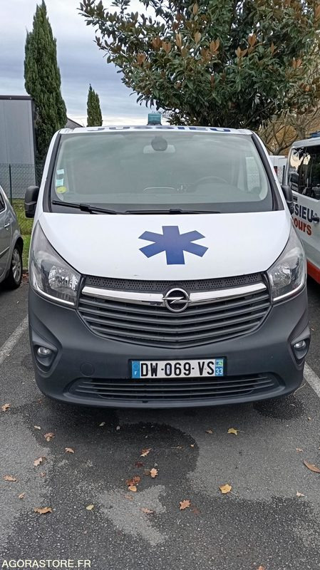 DW-069-VS - Non Roulant - OPEL VIVARO - VASP  - 328 164 Kms - Ambulance: picture 2 DW-069-VS - Non Roulant - OPEL VIVARO - VASP  - 328 164 Kms - Ambulance: picture 2