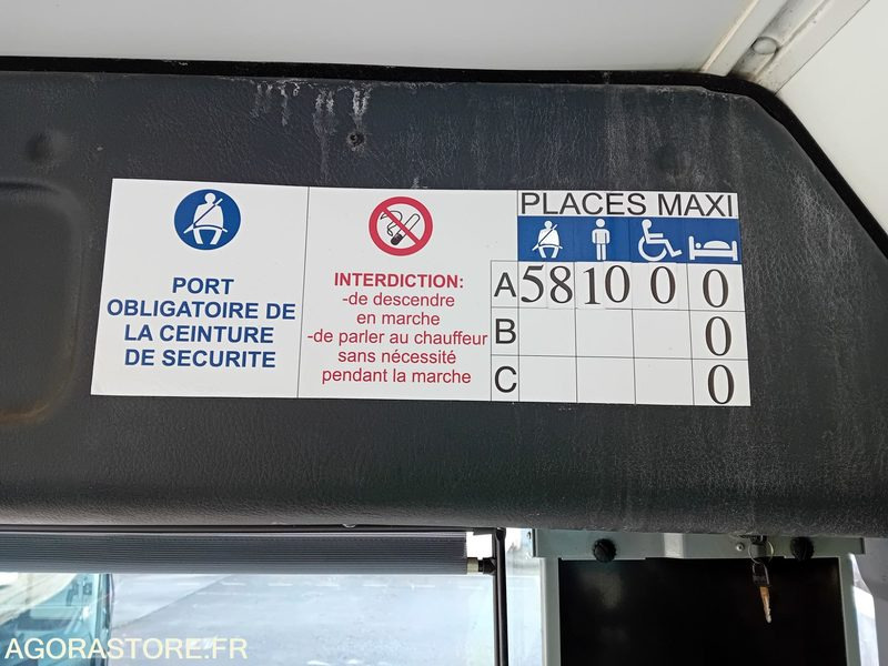 School bus FAST SCOLER 4 - CZ 609 AR - E5 - 2013 - 145000 KM -: picture 17 School bus FAST SCOLER 4 - CZ 609 AR - E5 - 2013 - 145000 KM -: picture 17