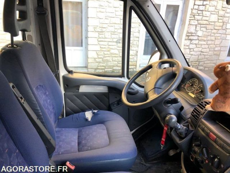Fiat Ducato - 2005 -162665kms - CQ649GN - Minibus, Passenger van: picture 5 Fiat Ducato - 2005 -162665kms - CQ649GN - Minibus, Passenger van: picture 5