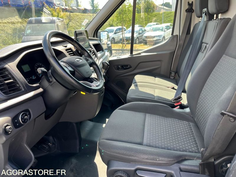 Ford TRANSIT L2H2 153CH - 2020 - 131500 Kms - Panel van: picture 5 Ford TRANSIT L2H2 153CH - 2020 - 131500 Kms - Panel van: picture 5