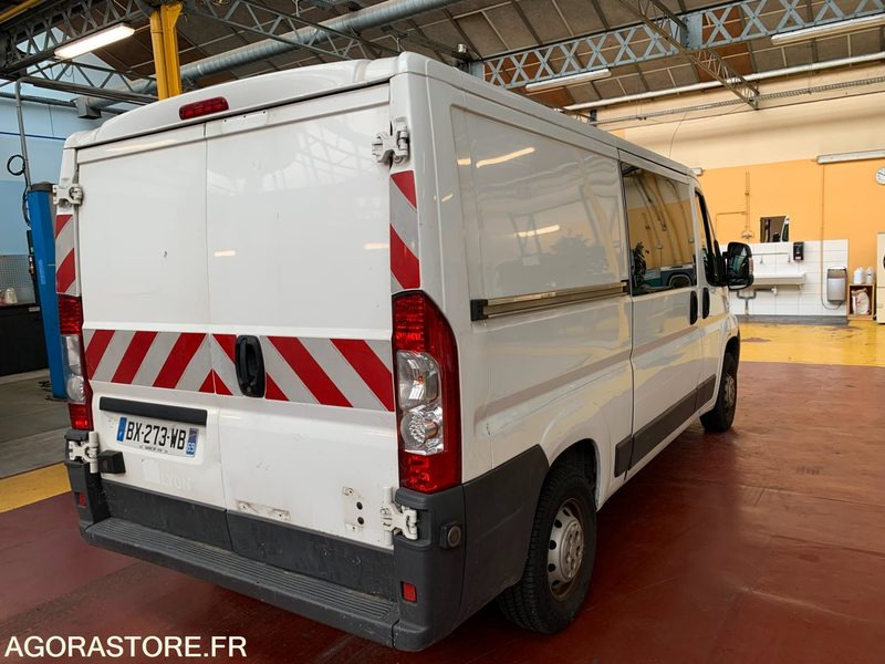 G FOURGON DUCATO BX-273-WB - Panel van: picture 5 G FOURGON DUCATO BX-273-WB - Panel van: picture 5
