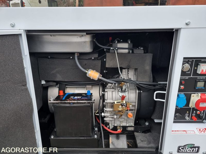 GROUPE ELECTROGENE POWER PLUS GF2-9 - Generator set: picture 2 GROUPE ELECTROGENE POWER PLUS GF2-9 - Generator set: picture 2