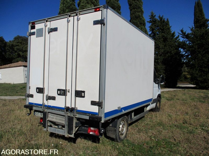 IVECO 35S13 de 2013 chassis cabine frigorifique idéal pour modifié en benne - Refrigerated delivery van: picture 4 IVECO 35S13 de 2013 chassis cabine frigorifique idéal pour modifié en benne - Refrigerated delivery van: picture 4