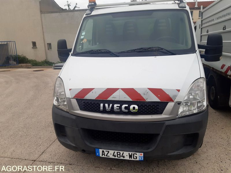 IVECO BENNE DANS L'ETAT - Tipper van: picture 3 IVECO BENNE DANS L'ETAT - Tipper van: picture 3