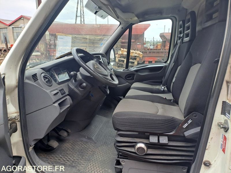 IVECO | DAILY | 2010 | 82193KM - Panel van: picture 5 IVECO | DAILY | 2010 | 82193KM - Panel van: picture 5
