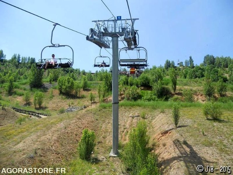 Installation "télésiège" - 2002 - Pomagalski - Tool/ Equipment: picture 5 Installation "télésiège" - 2002 - Pomagalski - Tool/ Equipment: picture 5