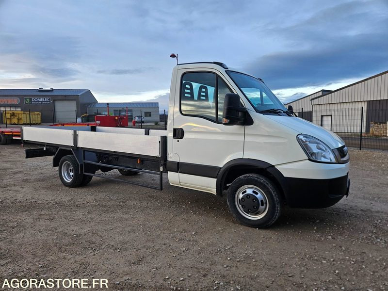 Iveco Daily 35c13 Plateau 4M60 - Tipper van: picture 2 Iveco Daily 35c13 Plateau 4M60 - Tipper van: picture 2