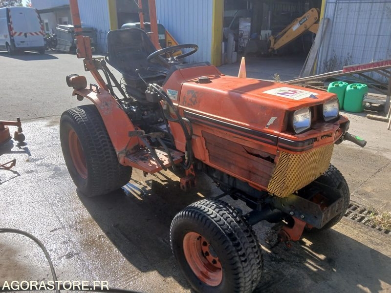 KUBOTA 1750D 4677 h 1990 - Farm tractor: picture 2 KUBOTA 1750D 4677 h 1990 - Farm tractor: picture 2