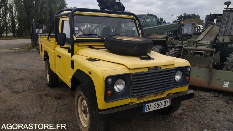 LAND ROVER DEFENDER - 2003 - 98879km - Pickup truck: picture 1 LAND ROVER DEFENDER - 2003 - 98879km - Pickup truck: picture 1
