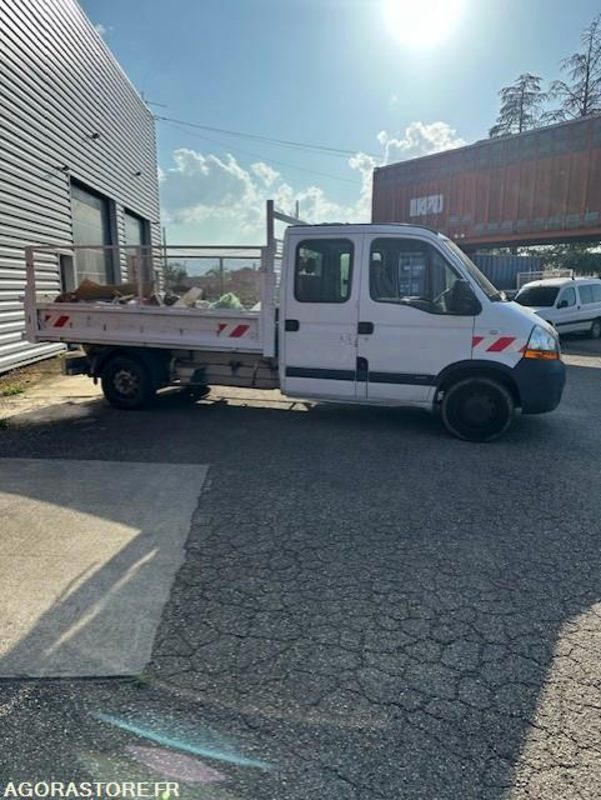 MASTER 97000KM BON ETAT DOUBLE CABINE 7 PLACES 2.5 DCI BENNE MARREL ELECTRIQUE - Tipper van: picture 4 MASTER 97000KM BON ETAT DOUBLE CABINE 7 PLACES 2.5 DCI BENNE MARREL ELECTRIQUE - Tipper van: picture 4