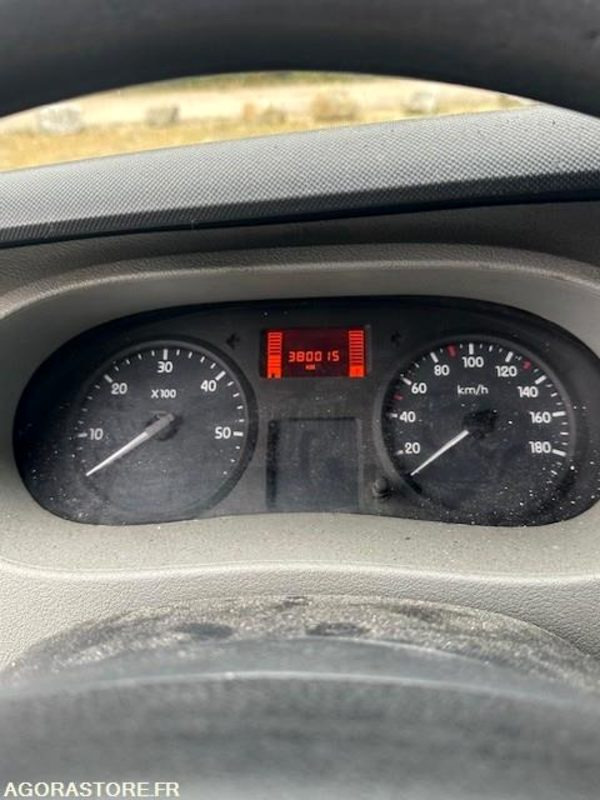 MASTER RENAULT - 2010 - 380015 Kms - Panel van: picture 2 MASTER RENAULT - 2010 - 380015 Kms - Panel van: picture 2