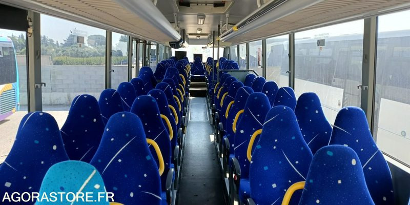 MERCEDES INTOURO N°093029 - School bus: picture 3 MERCEDES INTOURO N°093029 - School bus: picture 3