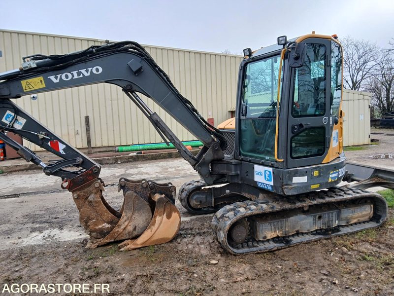 MINI PELLE VOLVO 6 T - 2018 - 4965h - Mini excavator: picture 5 MINI PELLE VOLVO 6 T - 2018 - 4965h - Mini excavator: picture 5