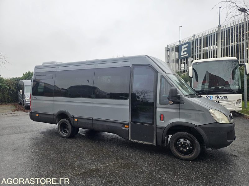 MINIBUS IVECO DAILY 16 PLACES 2010 - 140000 - 2010 - Minibus, Passenger van: picture 3 MINIBUS IVECO DAILY 16 PLACES 2010 - 140000 - 2010 - Minibus, Passenger van: picture 3