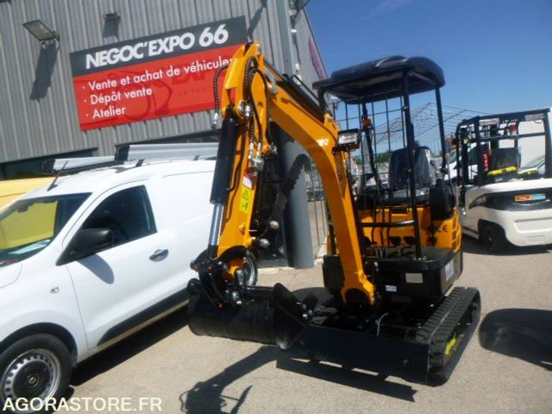 MINIPELLE HIGH TOP 1T8 NEUVE (2025) - MOTEUR 3 CYLINDRES KUBOTA - Excavator: picture 4 MINIPELLE HIGH TOP 1T8 NEUVE (2025) - MOTEUR 3 CYLINDRES KUBOTA - Excavator: picture 4