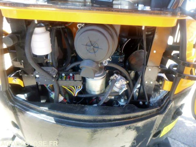 MINIPELLE HIGH TOP 1T8 NEUVE (2025) - MOTEUR 3 CYLINDRES KUBOTA - Excavator: picture 3 MINIPELLE HIGH TOP 1T8 NEUVE (2025) - MOTEUR 3 CYLINDRES KUBOTA - Excavator: picture 3